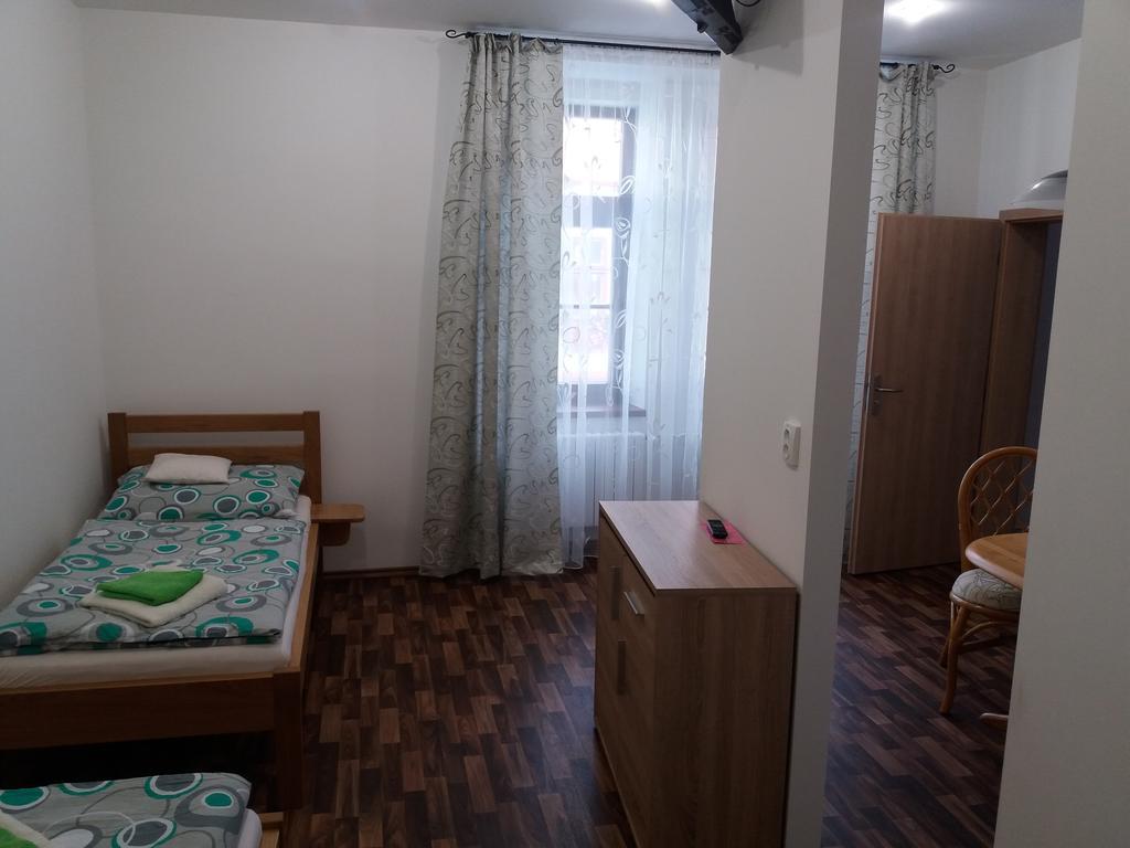 Penzion a wellness U Třeboňské madony Esterno foto